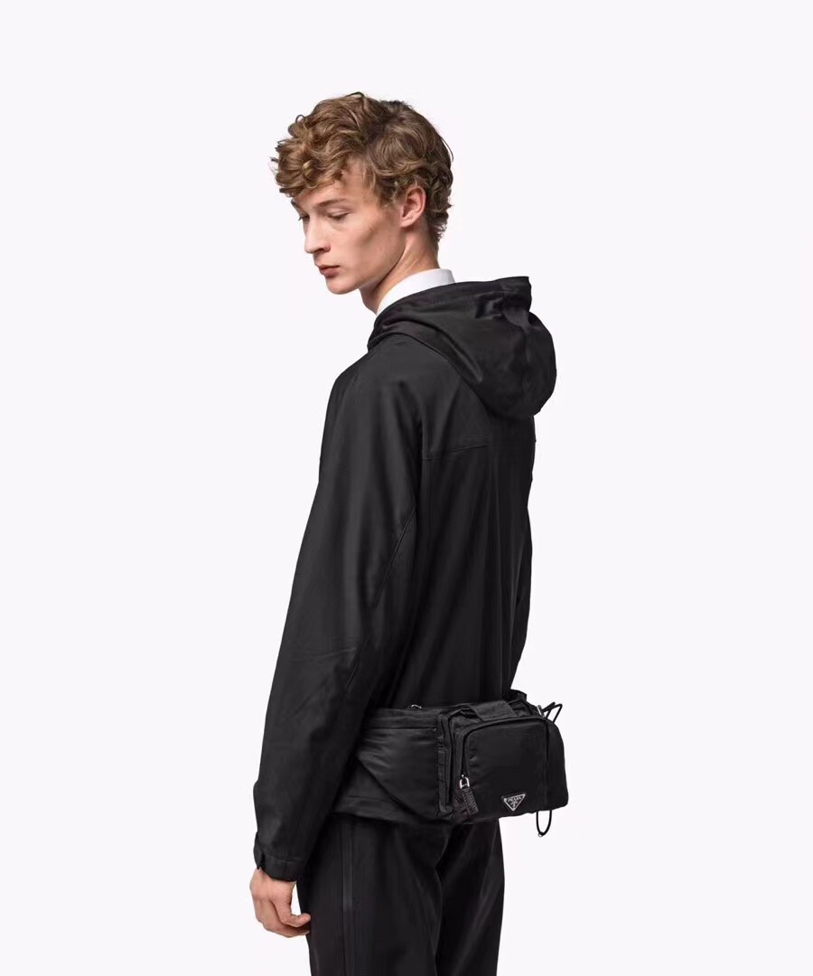 프라다 19FW 로고 포켓 벨트백 2VL056