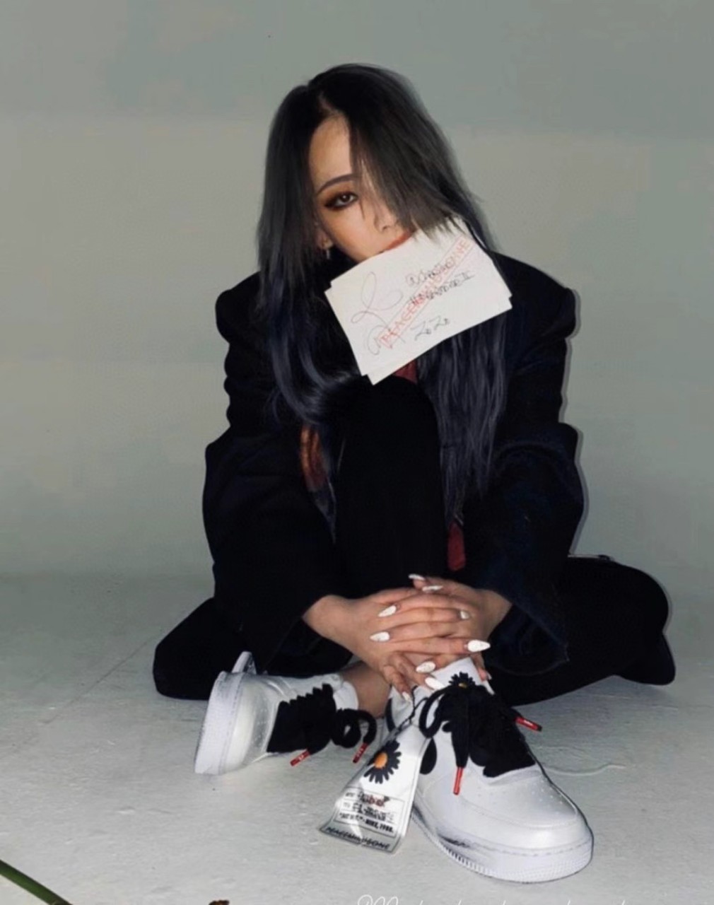 나이키 에어포스1 x 피스마이너스원 스니커즈 2종 (지드래곤)