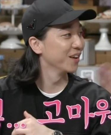 21SS 블랙 시그니처 나일론삼각로고 볼캡 (넉살 착용)