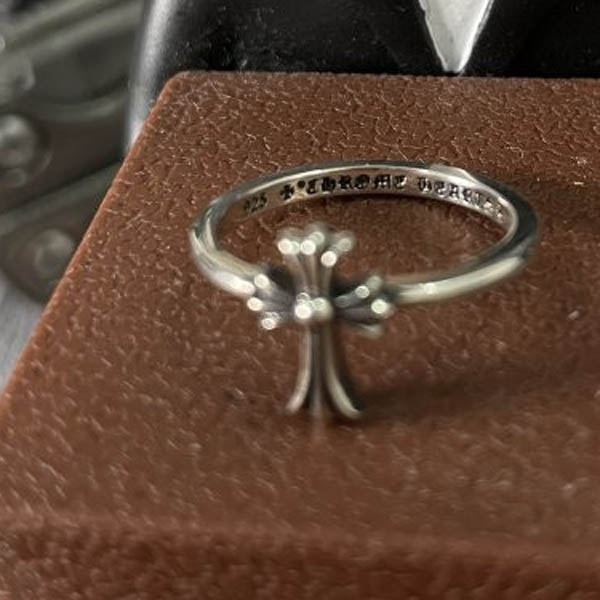 크롬하츠 CH 미니타이니 크로스 버블링 반지 우먼스