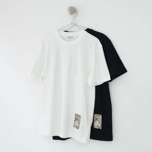 버버리 로고 체크 라운드 반팔티셔츠 2종