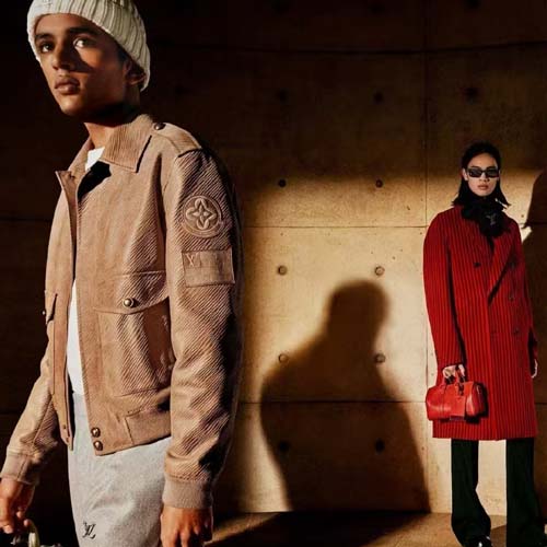 25년 루이비통 모노그램 패치 레더 재킷 0817