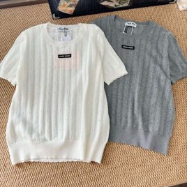 25년 미우미우 로고 펀칭 니트 2종