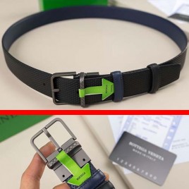 보테가베네타 인트레치아토 양면 벨트 신상 입고