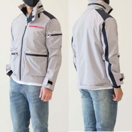 프라다 로고 립 후드 트렌치 점퍼