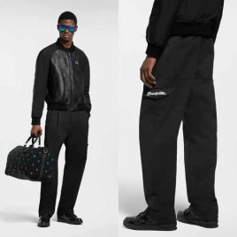 25년 루이비통 자수로고 Signature Chino 팬츠 2종 1016