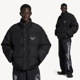 26ss 발렌시아가 로고 Cursive 다운 점퍼 2종 0121