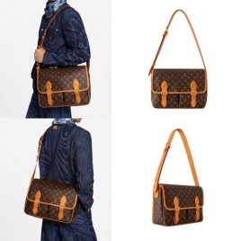 루이비통 사첼 메신져백