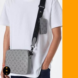 루이비통 모노그램 쉐도우 앤트러사이트 그레이/블랙 백 2종