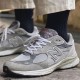 뉴발란스 990 USA 그레이 스니커즈