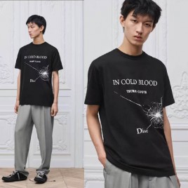 26ss 디올 자수 북 커버 힐랙스 블랙 반팔 티셔츠 0522